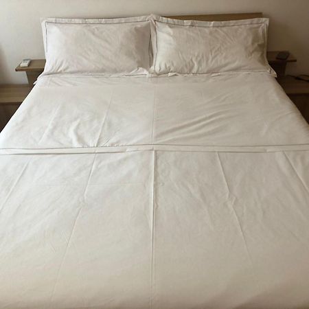 Apartement City Center Berat Luaran gambar